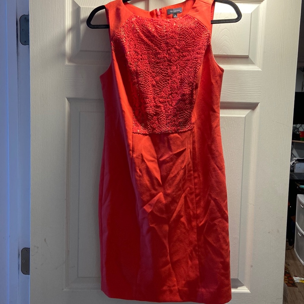 Women size 2 coral dress